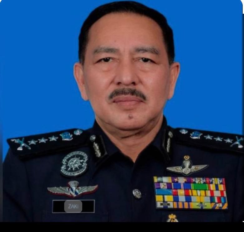 3 LELAKI DITAHAN MILIKI DADAH DAN PISTOL REVOLVER