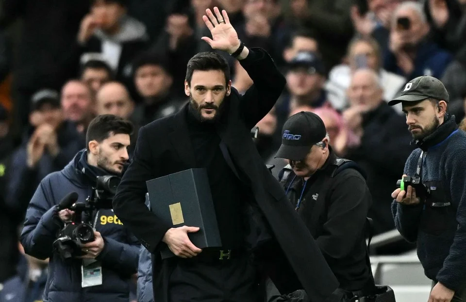 spurs1124b_1704069926