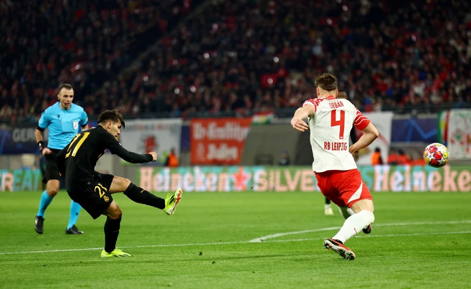 DIAZ SELAMATKAN MADRID DI LEIPZIG