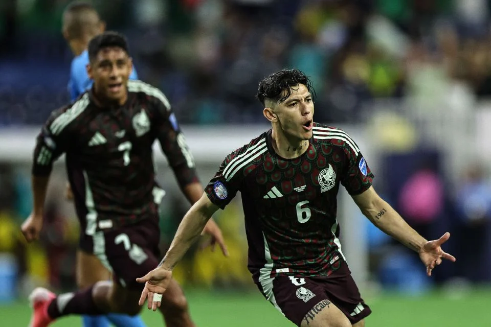 SOC-SPO-MEXICO-V-JAMAICA-CONMEBOL-COPA-AMERICA-USA-2024_102891053_1719117010 (1)
