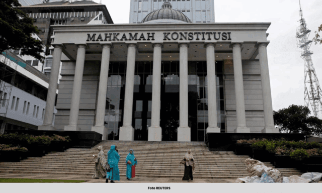 SUMBER WITH CAPTION (35)