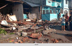 GEMPA BUMI MAGNITUD 6.3 LANDA ECUADOR, 20 CEDERA