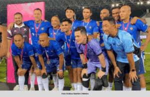BANGSA BOLA JUARA, KECEWAKAN PASUKAN GIGGS