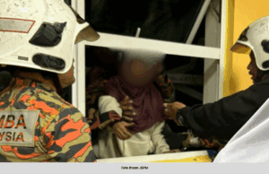 BOMBA HALANG CUBAAN WANITA BUNUH DIRI