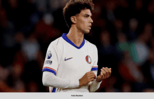 CHELSEA PULANG MODAL JUAL FELIX