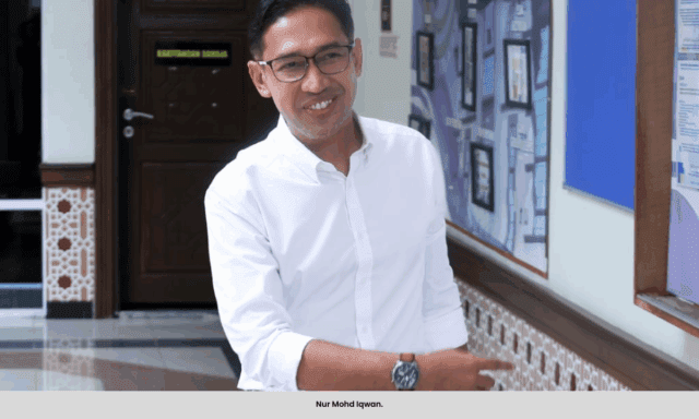 SUMBER WITH CAPTION