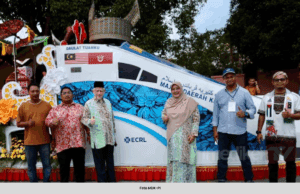 MDK-PI TONJOL PERPADUAN TRADISI, PEMBANGUNAN MODEN MENYERLAH SEMASA PERARAKAN KERETA BERHIAS