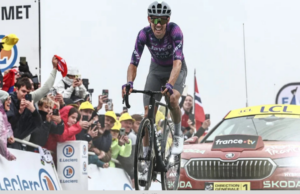 O’CONNOR PIMPIN JAYCO ALULA DI LAMAN SENDIRI