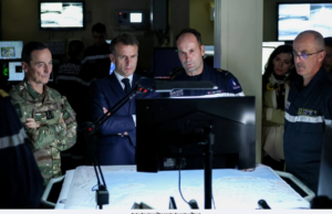 PERANCIS HANTAR ‘CHARLES DE GAULLE’ UNTUK LINDUNGI SELAT HORMUZ