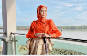 TYKA BAWA IRAMA LEBIH SEGAR DALAM BERSERI DI HARI RAYA