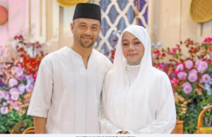 AKUR DENGAN KEHENDAK DAN MINAT EMPAT ANAK LELAKI