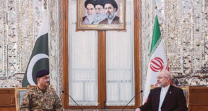 IRAN TOLAK RUNDINGAN DENGAN AS ‘DI BAWAH BAYANGAN ANCAMAN’