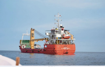 20,000 PELAUT, 2,000 KAPAL TERKANDAS DI SELAT HORMUZ