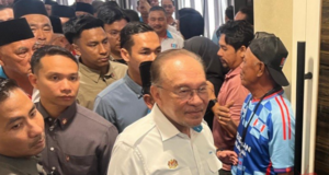 PERDANA MENTERI TAMBAH PERUNTUKAN KELANTAN KEPADA RM8 BILION