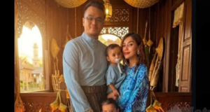 ELISYA SANDHA KETEPIKAN SEMENTARA IMPIAN, BERI TUMPUAN PADA KELUARGA