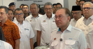 KAPAL MINYAK MALAYSIA ADALAH KAPAL TERAWAL DIBERI LALUAN DI SELAT HORMUZ KINI TIBA DI PENGERANG