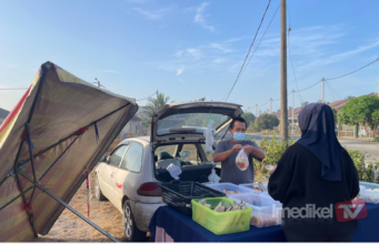 GERAI KUIH JADI TUMPUAN PENDUDUK, ANGGOTA BOMBA