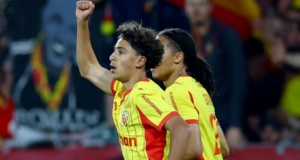 BUDAK 16 TAHUN BAWA LENS KE LIGA JUARA-JUARA