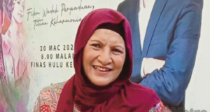 RASHIDAH JAAFAR SEDIH SETAHUN TIADA JOB, TERPAKSA JUAL KEREPEK