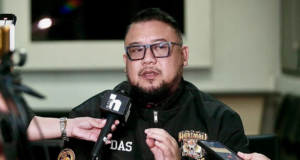 AFDLIN DISERANG HYPO KETIKA KEBUMI ARWAH JALIL HAMID