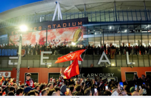 ARSENAL BAKAL ANGKAT PIALA DI PALACE AHAD INI