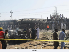 24 MAUT DALAM LETUPAN KERETA API DI PAKISTAN