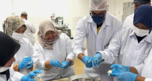 24 KUMPULAN SASAR TIMBA ILMU PROSES PRODUK SURIMI DAN OTOSHIMI