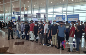 132 WARGA ASING DIHANTAR PULANG KE NEGARA ASAL