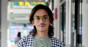 IQRAM DINZLY PENAT LAYAN SANDIWARA PRODUKSI