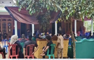 KONVOI HALANG LALUAN AMBULANS, PESAKIT KRITIKAL MAUT
