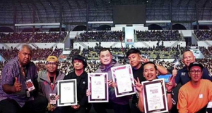 HUJAN CIPTA REKOD MBOR HIMPUN 17,000 PENONTON KONSERT