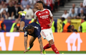 DESCHAMPS SAHKAN SALINA CERGAS