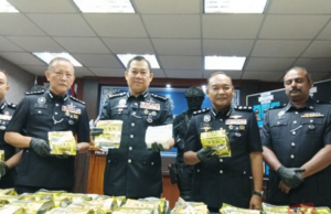 REMAJA 16 TAHUN ANTARA LAPAN DIBERKAS, SINDIKET DADAH BERNILAI RM3.14 JUTA TUMPAS
