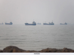 2 KAPAL MELETUP LANGGAR PERIUK API DI SELAT HORMUZ – IRGC