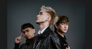INSOMNIACKS TAMPIL SINGLE BERBAHASA INGGERIS BERJUDUL LOVE ME OR NOT
