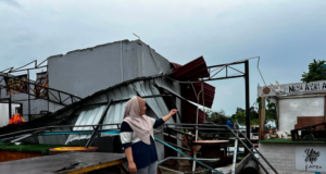 RIBUT ROSAKKAN KEDAI MAKAN, PENIAGA RUGI HAMPIR RM100,000