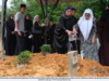 JENAZAH RAJA AZREEN SELAMAT DIKEBUMIKAN