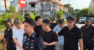 LIMA WARGA TAIWAN DIDAKWA PERDAGANGKAN WANITA CAMEROON BAGI TUJUAN EKSPLOITASI KERJA