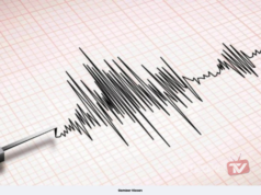 GEMPA BUMI MAGNITUD 7.7 GEGARKAN INDONESIA
