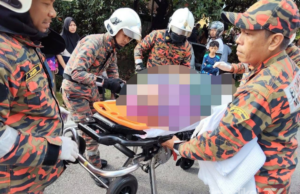 DUA WARGA EMAS TERPERANGKAP, KELISA TERJUNAM DALAM LONGKANG