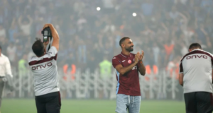 SALAH TERKEJUT DIHADIAHKAN SEBIDANG TANAH SELEPAS SERTAI TRABZONSPOR