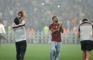 SALAH TERKEJUT DIHADIAHKAN SEBIDANG TANAH SELEPAS SERTAI TRABZONSPOR