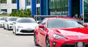 60 KERETA MEWAH ‘SERBU’ UMPSA, MERIAHKAN SAMBUTAN HARI KEPUTERAAN SULTAN PAHANG