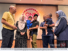 2 KANAK-KANAK HIDAP SMA PERLU DANA RM1.04 JUTA JALANI TERAPI GEN DI INDONESIA