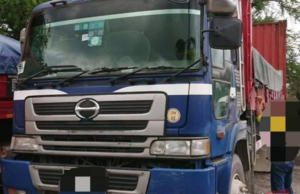 LORI TIPPER MUATAN PASIR LEBIH HAD DISITA JPJ KULIM
