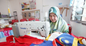 SEDIA BAJU, TANJAK JALUR GEMILANG SAMBUT MERDEKA