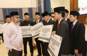 DUA TAHUN TANGGUH PENGAJIAN KE MESIR KERANA JAGA BAPA SAKIT