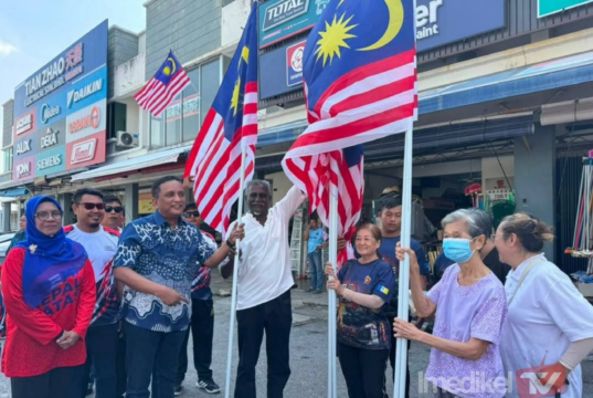 200 JALUR GEMILANG SIAP DIPASANG PADA KAYU DIEDAR ELAK KESILAPAN PEMASANGAN