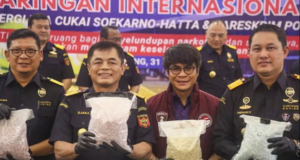 INDONESIA TANGKAP JURUTERBANG MALAYSIA BERSAMA 26KG DADAH