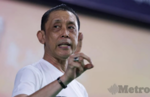 ADA BENDA TERBELENGGU DALAM DIRI ZII JIA – MISBUN